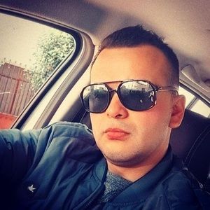 Meet your Posher, Marlon